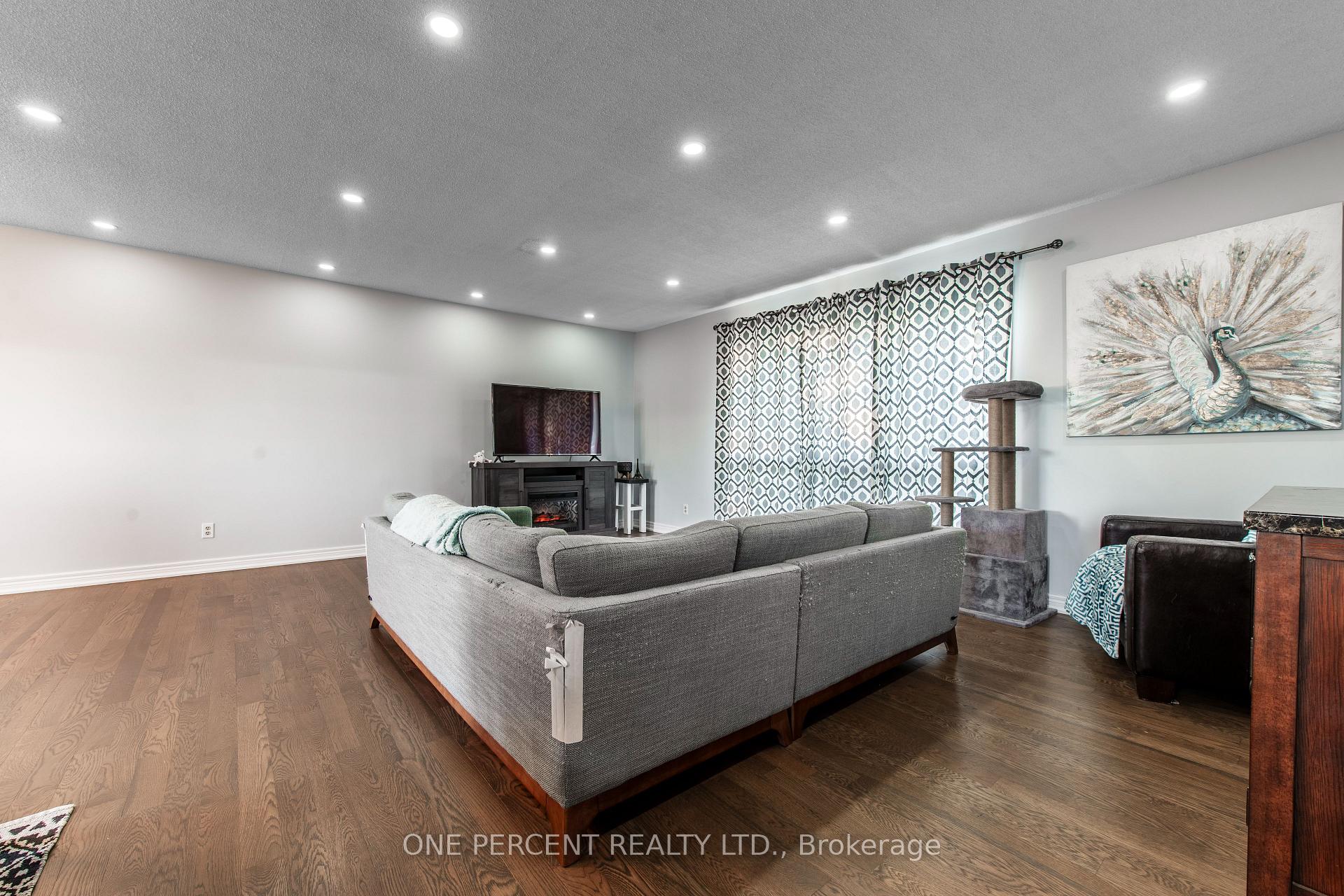 Photo 4 of 294235 8th Line, Amaranth, Rural Amaranth — HOMEH