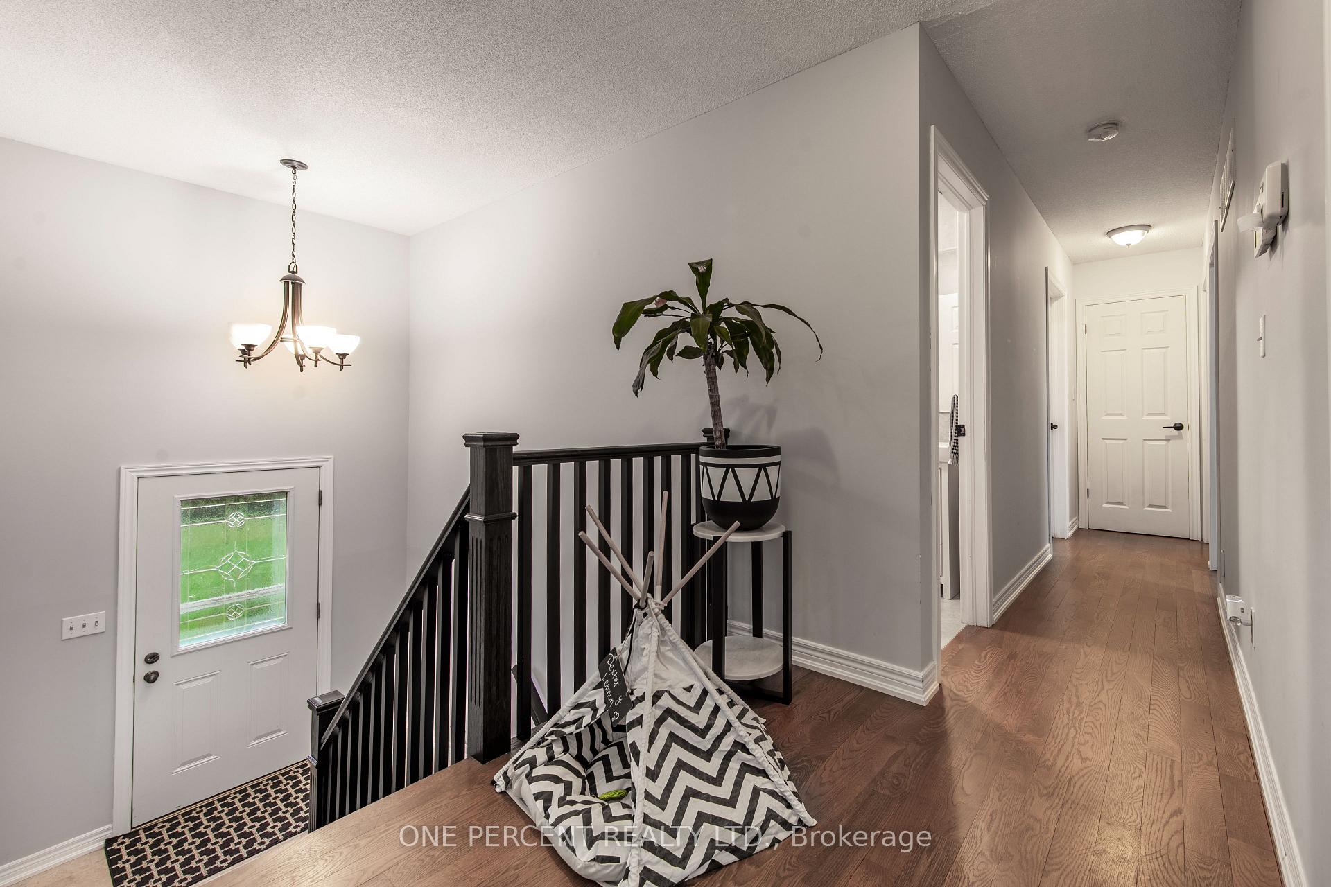 Photo 16 of 294235 8th Line, Amaranth, Rural Amaranth — HOMEH