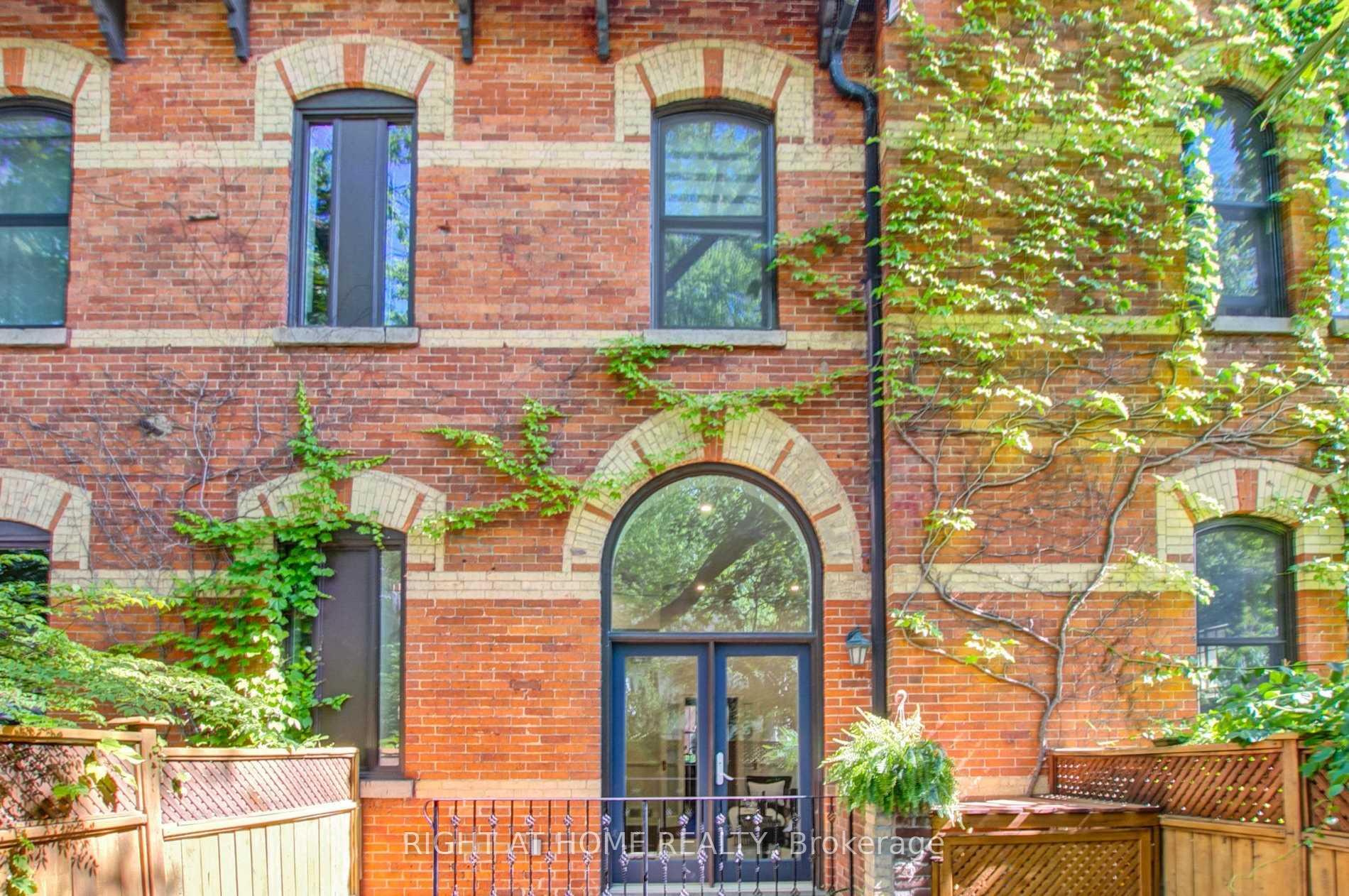 Photo 1 of Unit 2, 41 Spruce Street, Toronto, Cabbagetown-South St. James Town — HOMEH