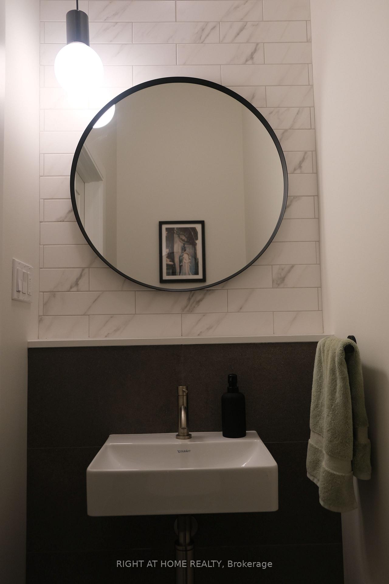 Photo 4 of Unit 2, 41 Spruce Street, Toronto, Cabbagetown-South St. James Town — HOMEH