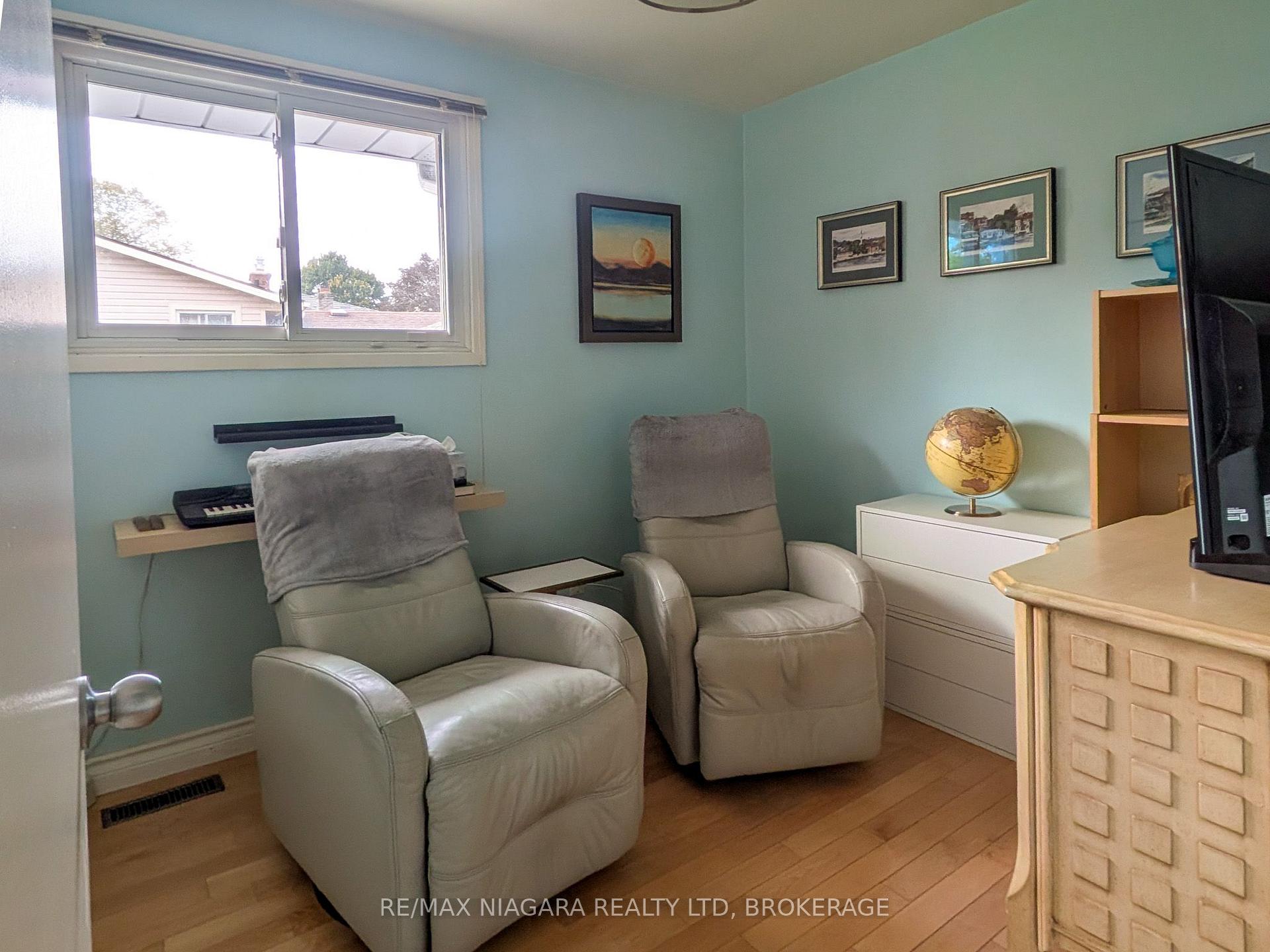 Photo 11 of 3170 Corry Crescent, Niagara Falls, Chippawa — HOMEH