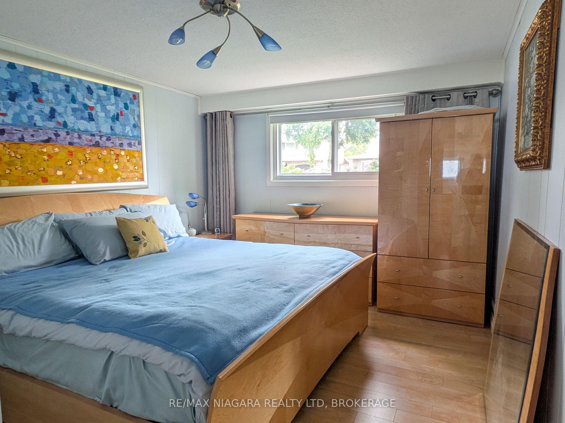 Photo 17 of 3170 Corry Crescent, Niagara Falls, Chippawa — HOMEH