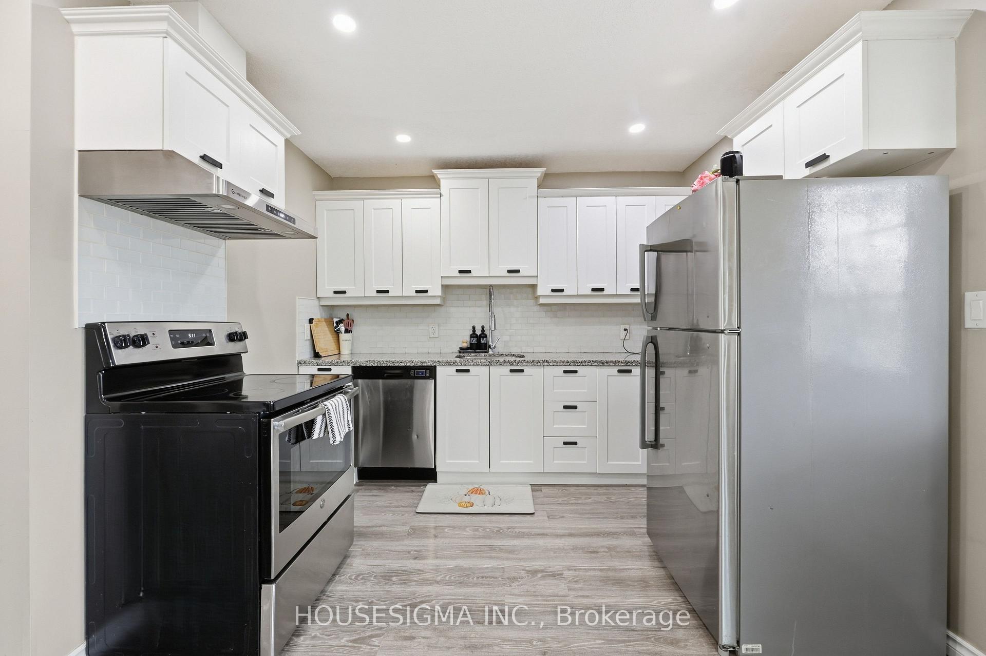 Photo 9 of 198 Weir Street N, Hamilton, Normanhurst — HOMEH
