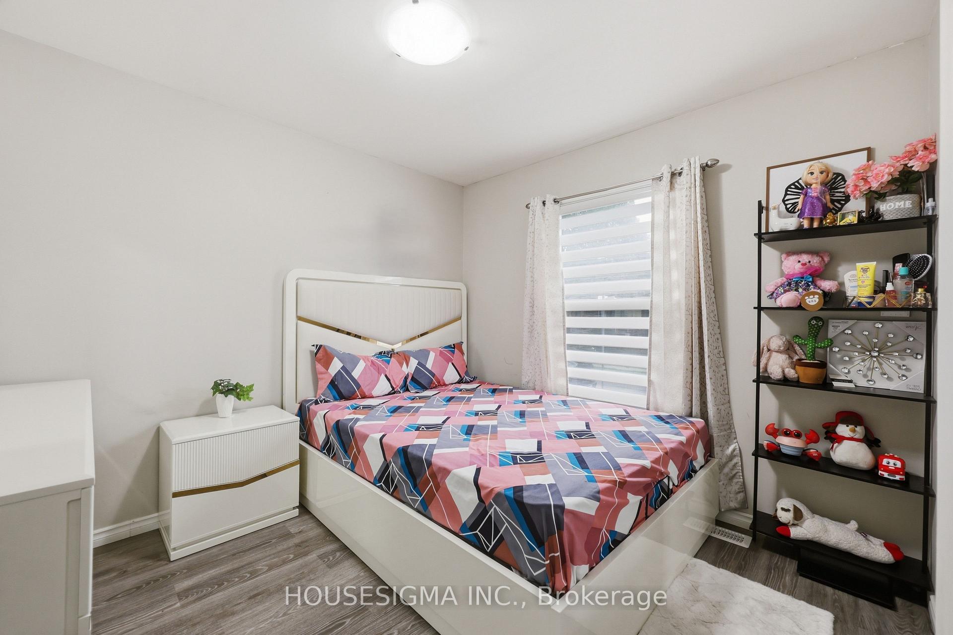 Photo 16 of 198 Weir Street N, Hamilton, Normanhurst — HOMEH