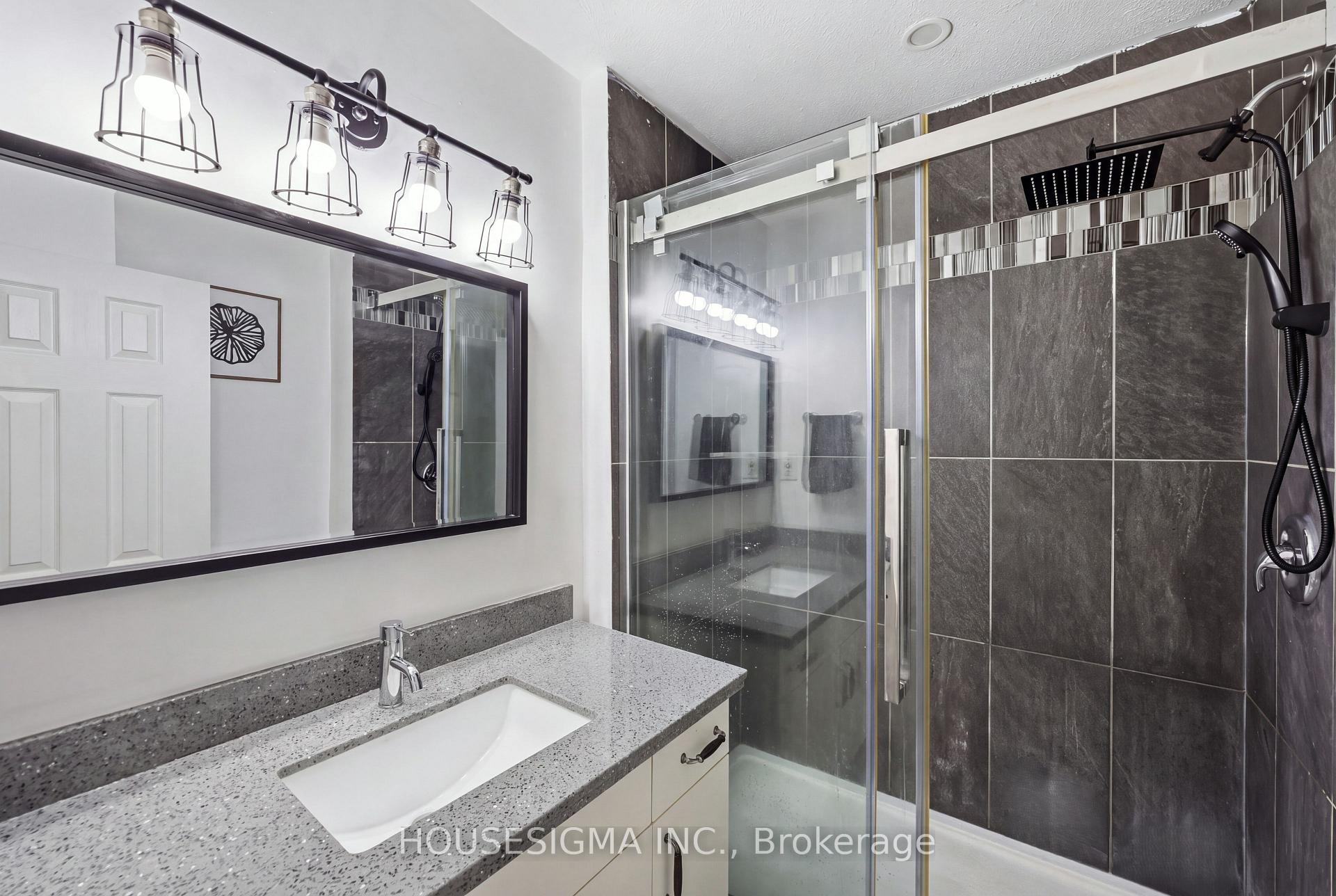 Photo 19 of 198 Weir Street N, Hamilton, Normanhurst — HOMEH