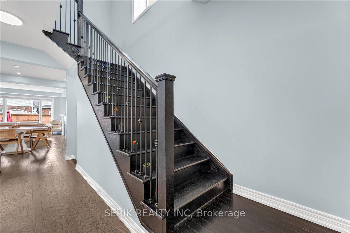Photo 24 of 51 Georgina Street, Kitchener, Huron Park — HOMEH