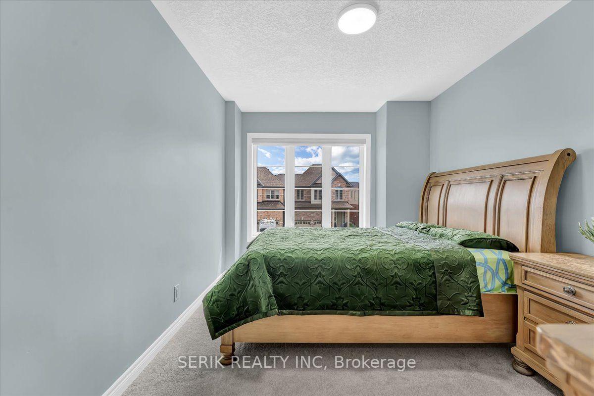 Photo 38 of 51 Georgina Street, Kitchener, Huron Park — HOMEH