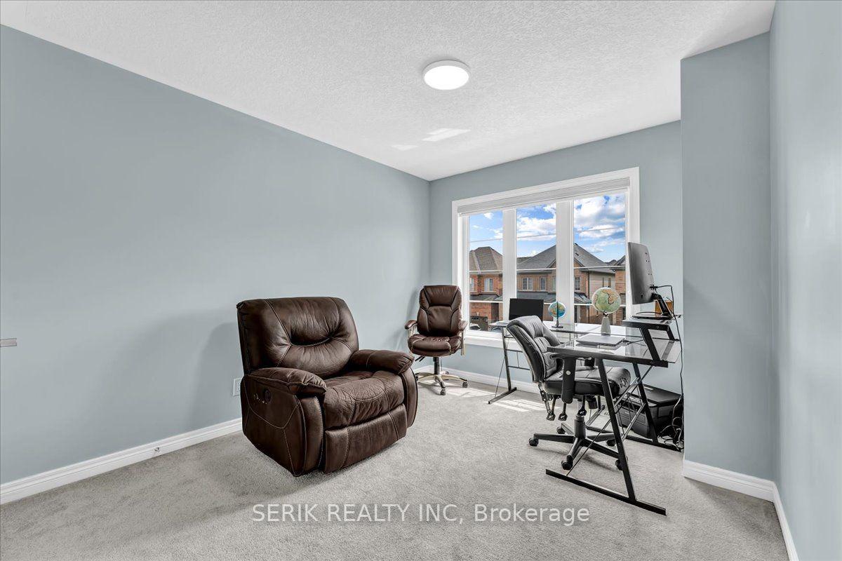 Photo 40 of 51 Georgina Street, Kitchener, Huron Park — HOMEH