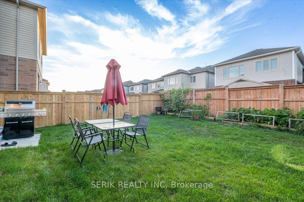 Photo 45 of 51 Georgina Street, Kitchener, Huron Park — HOMEH