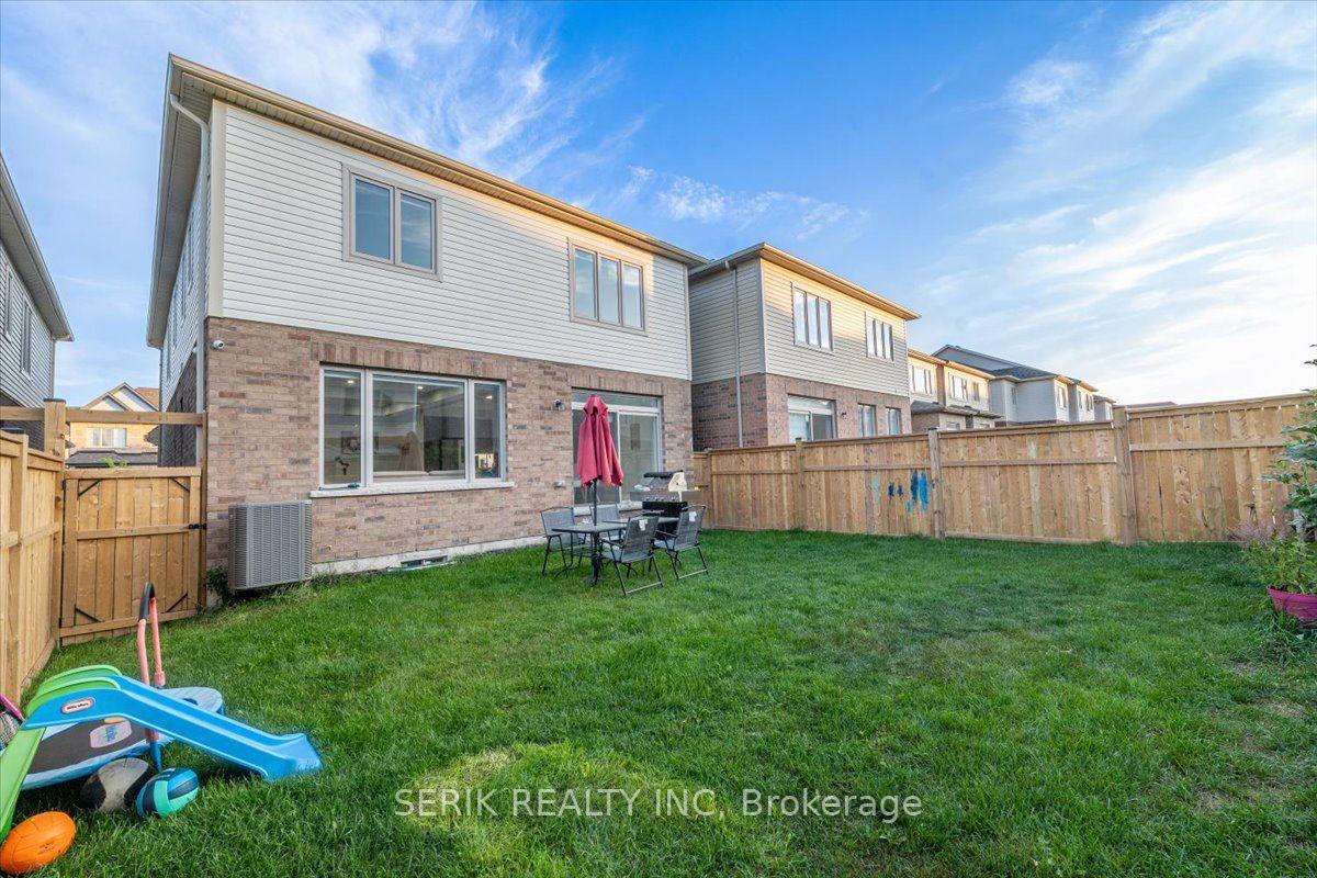 Photo 46 of 51 Georgina Street, Kitchener, Huron Park — HOMEH