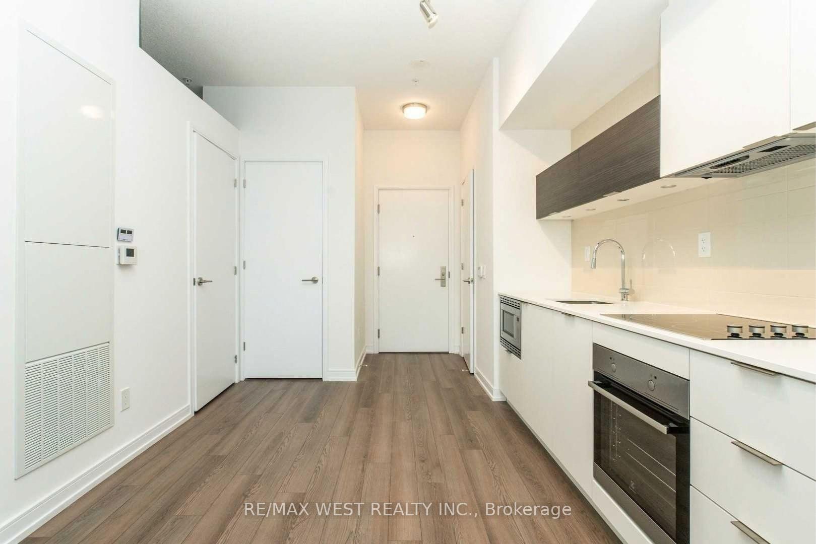 Photo 6 of Unit 103, 20 Thomas Riley Road, Etobicoke, Islington-City Centre West — HOMEH