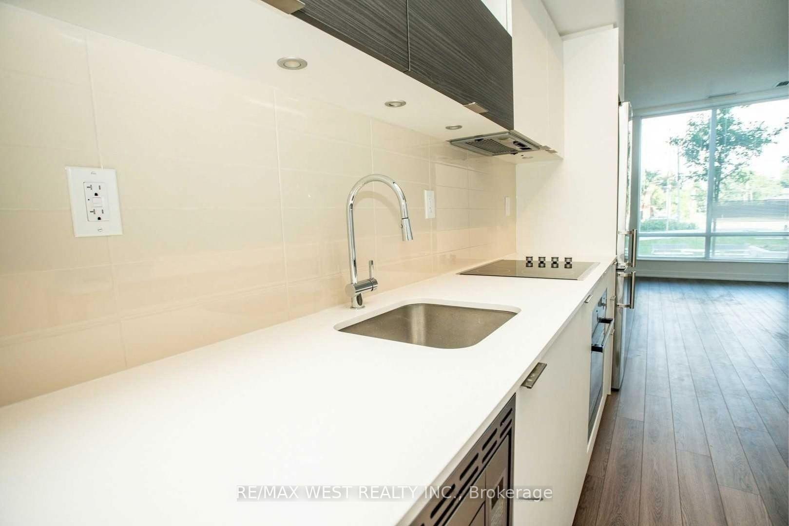 Photo 8 of Unit 103, 20 Thomas Riley Road, Etobicoke, Islington-City Centre West — HOMEH