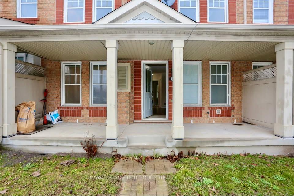 Photo of 8834 Sheppard Avenue E