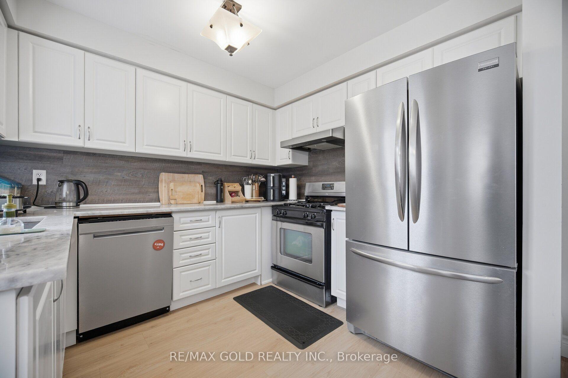 Photo 17 of 1795 Cobra Crescent, Burlington, Uptown — HOMEH
