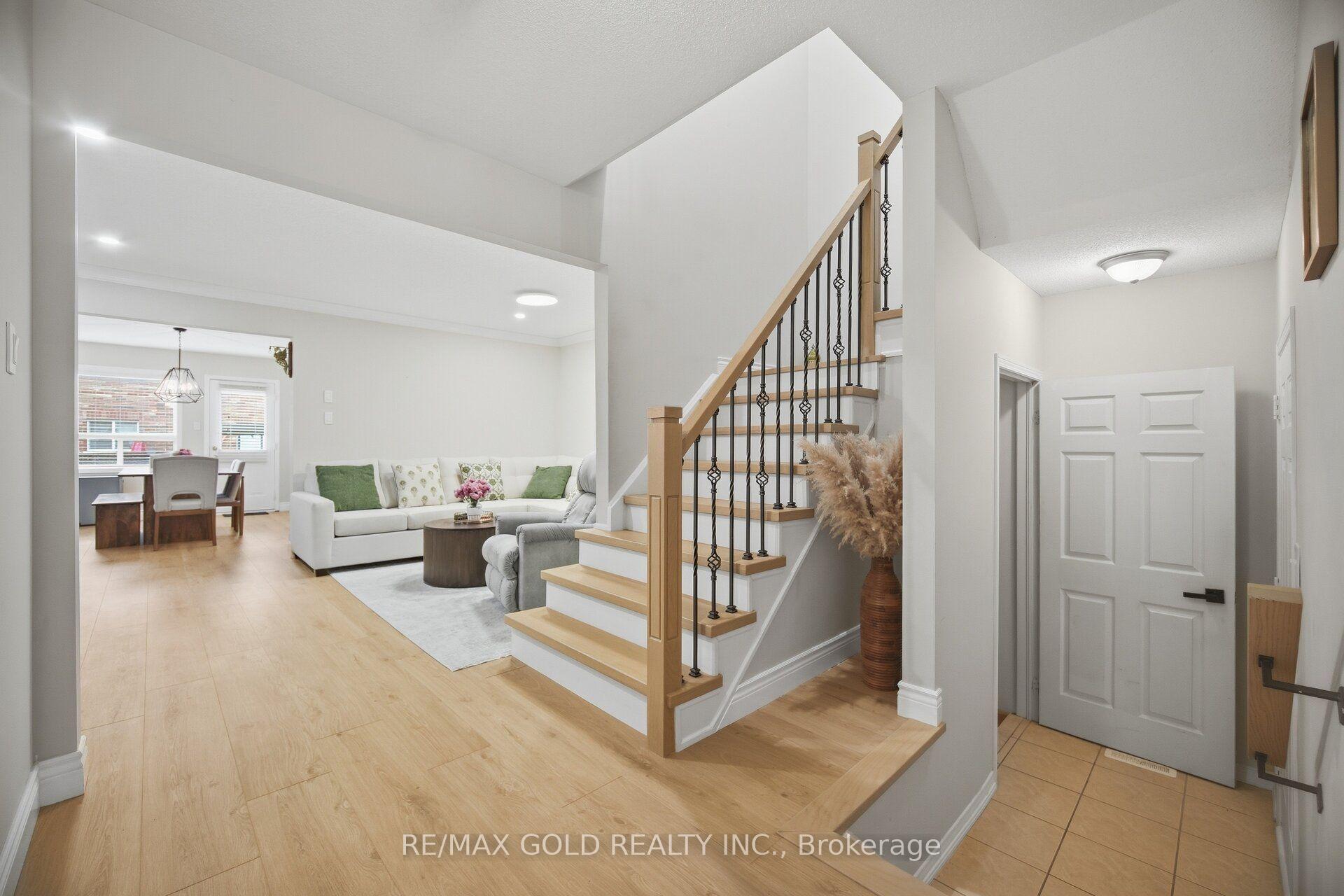 Photo 35 of 1795 Cobra Crescent, Burlington, Uptown — HOMEH