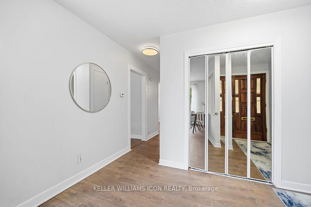 Photo 4 of 313 Savard Avenue, Ottawa, Vanier — HOMEH