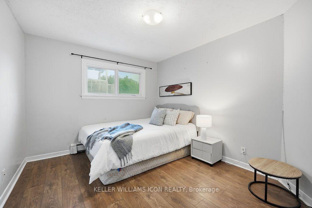 Photo 18 of 313 Savard Avenue, Ottawa, Vanier — HOMEH