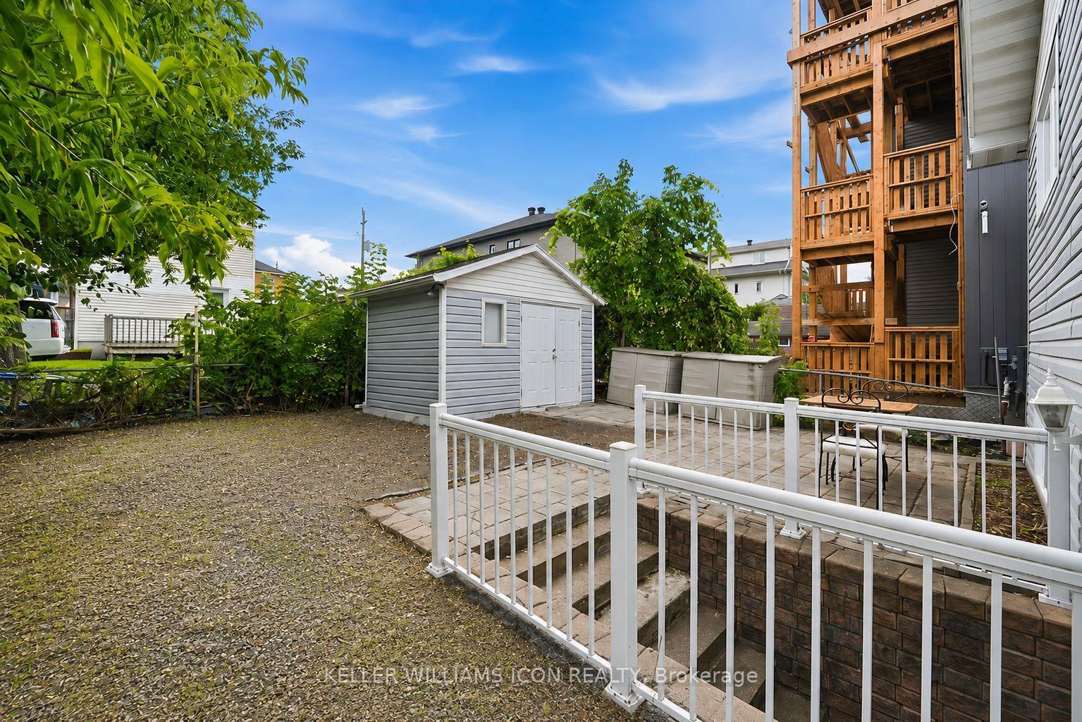 Photo 38 of 313 Savard Avenue, Ottawa, Vanier — HOMEH
