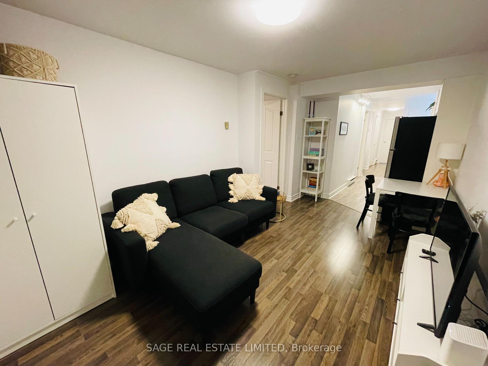 Photo 3 of Unit 5, 296 Runnymede Road, Toronto, Runnymede-Bloor West Village — HOMEH