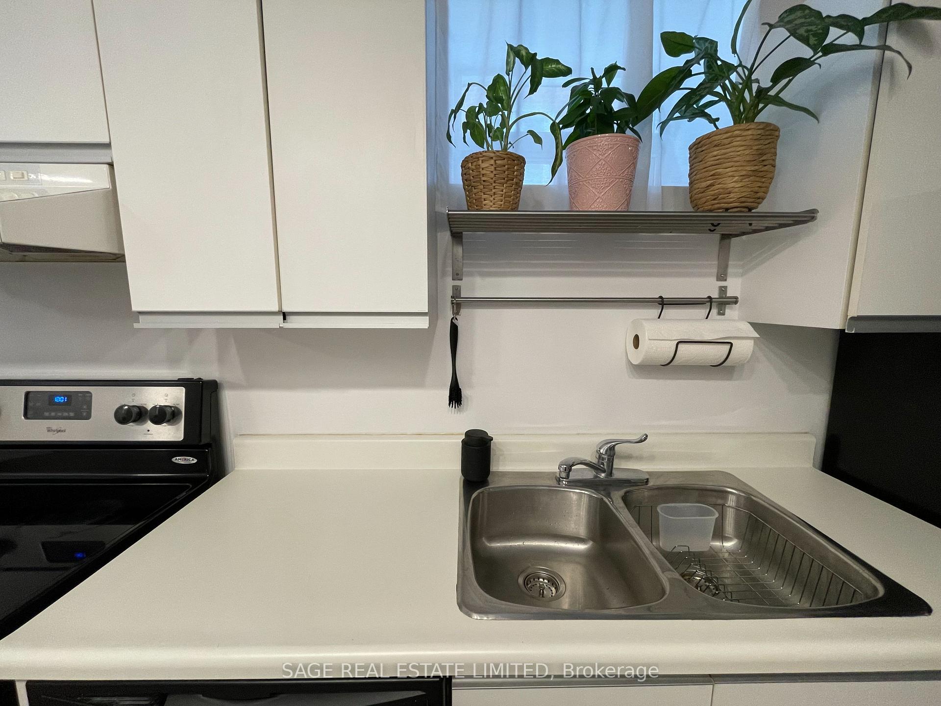 Photo 16 of Unit 5, 296 Runnymede Road, Toronto, Runnymede-Bloor West Village — HOMEH