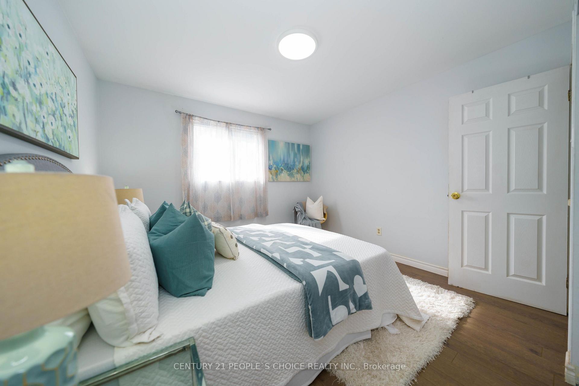 Photo 23 of 172 Hollyberry Trail, North York, Hillcrest Village — HOMEH