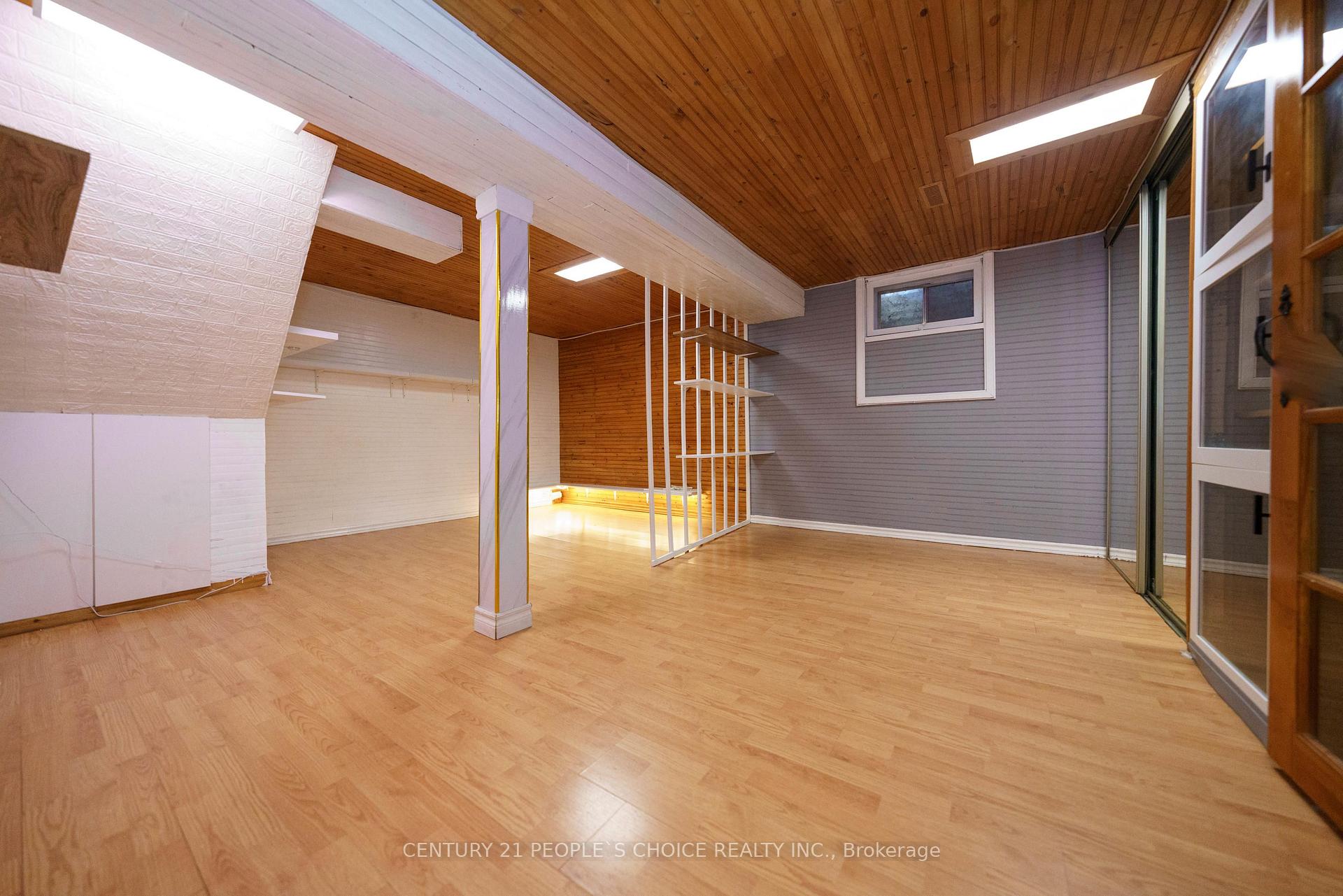 Photo 33 of 172 Hollyberry Trail, North York, Hillcrest Village — HOMEH