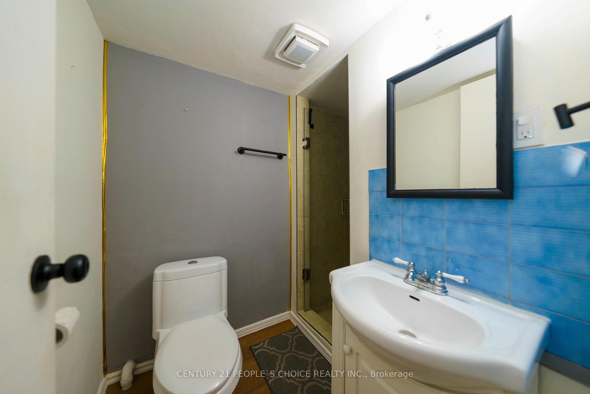 Photo 40 of 172 Hollyberry Trail, North York, Hillcrest Village — HOMEH