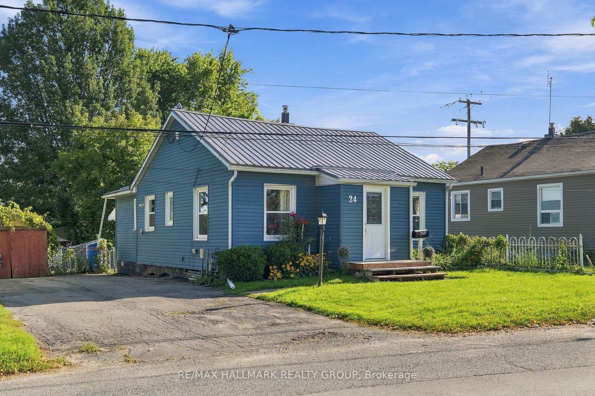 Photo 2 of 24 Reuben Cr, North Grenville, Kemptville — HOMEH