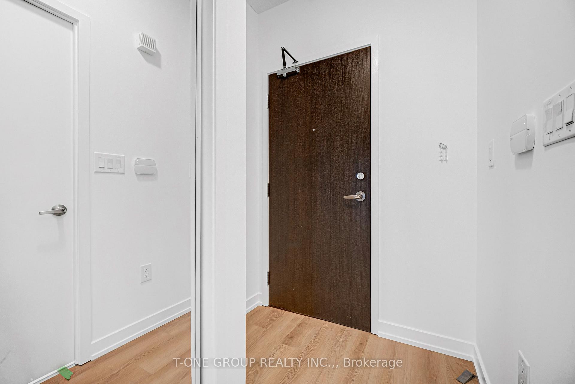 Photo 9 of Unit 738, 8 Telegram Mews, Toronto, Waterfront Communities — HOMEH
