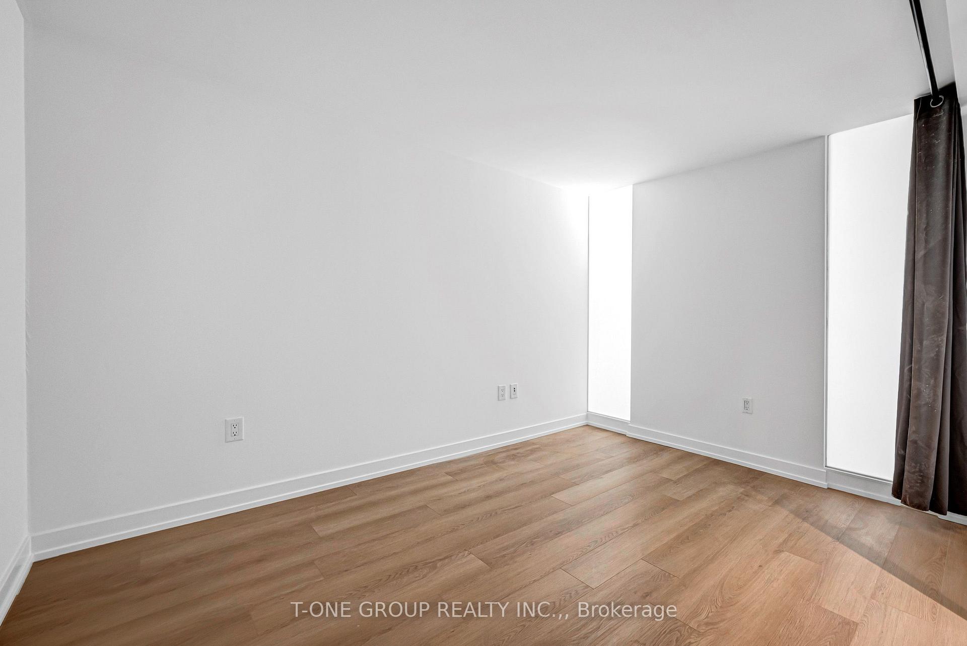 Photo 28 of Unit 738, 8 Telegram Mews, Toronto, Waterfront Communities — HOMEH