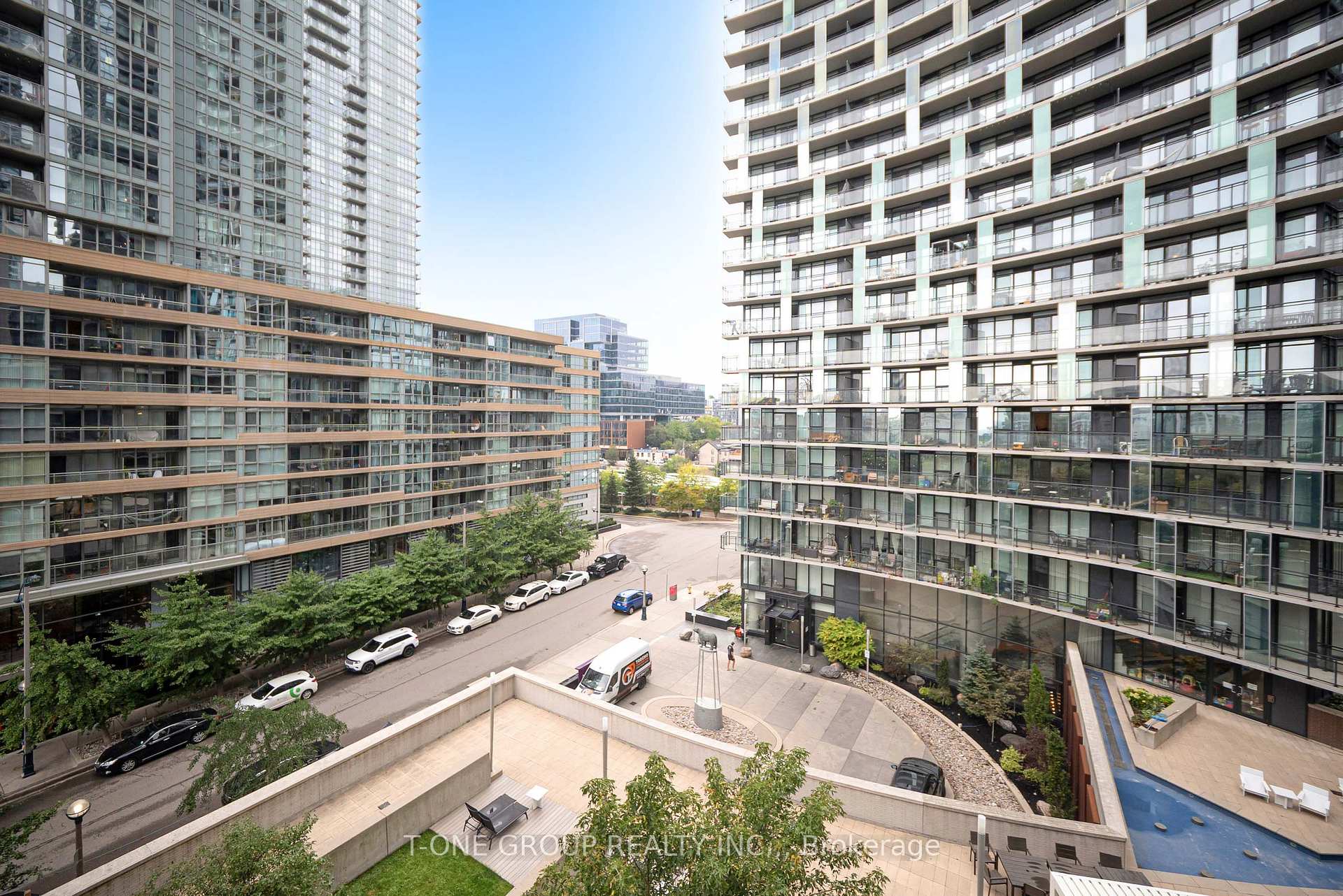 Photo 37 of Unit 738, 8 Telegram Mews, Toronto, Waterfront Communities — HOMEH