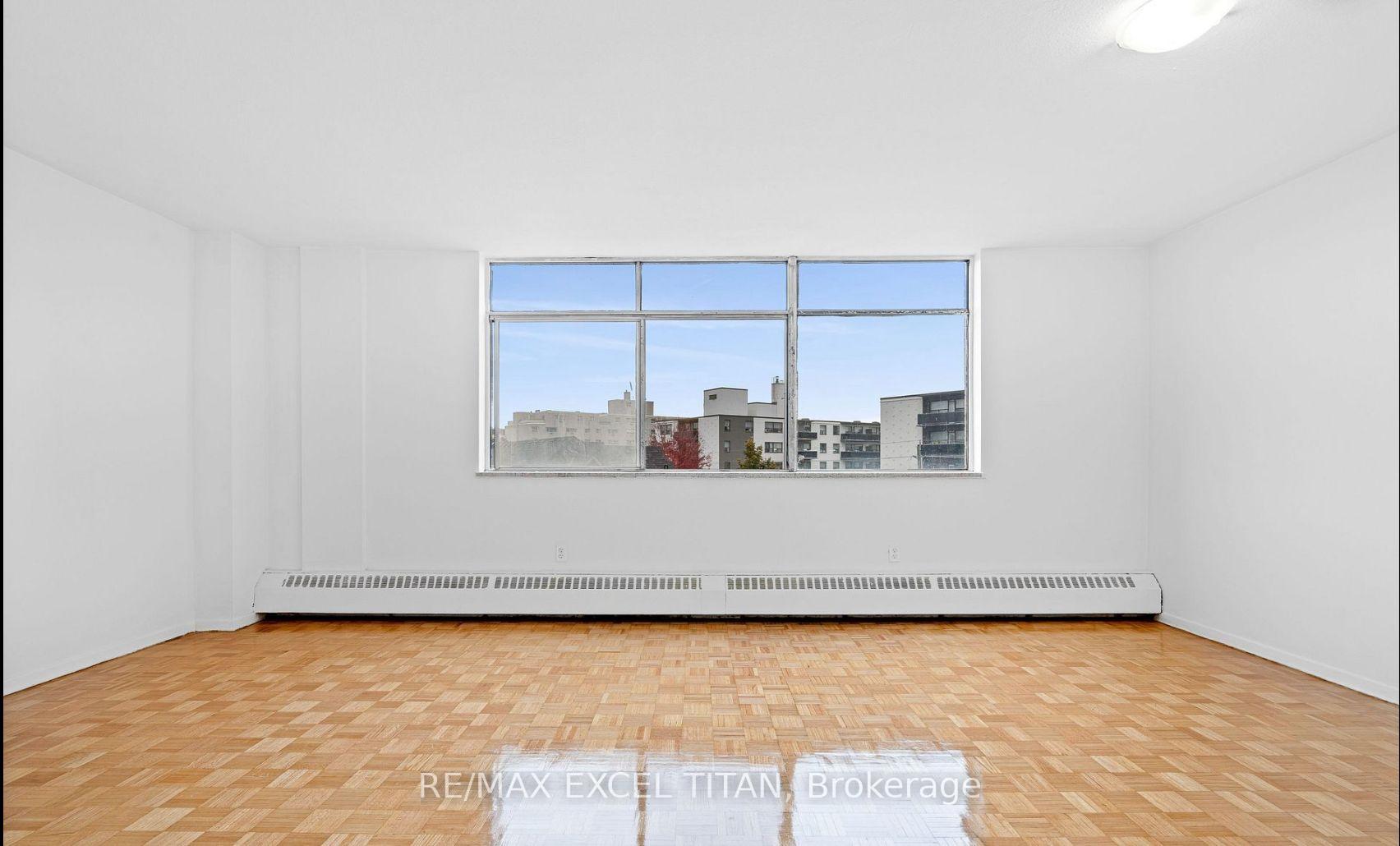 Photo 2 of Unit 409, 2255 Weston Road, North York, Weston — HOMEH