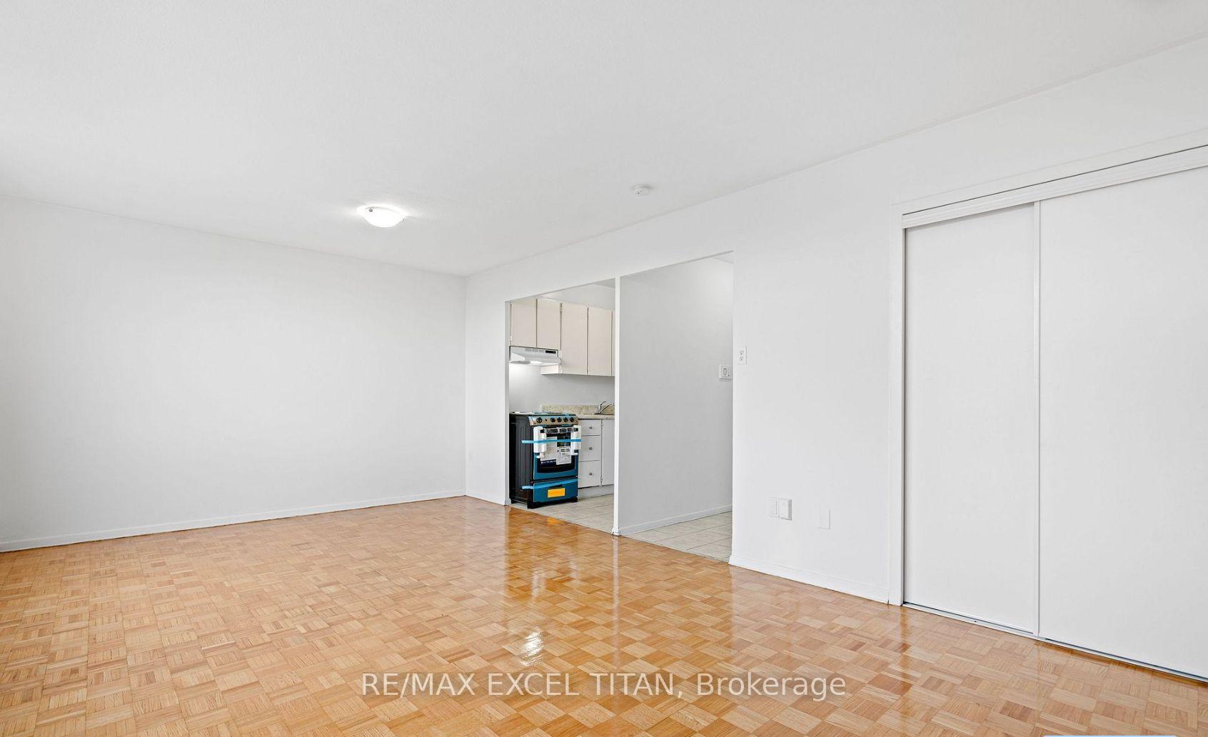 Photo 3 of Unit 409, 2255 Weston Road, North York, Weston — HOMEH