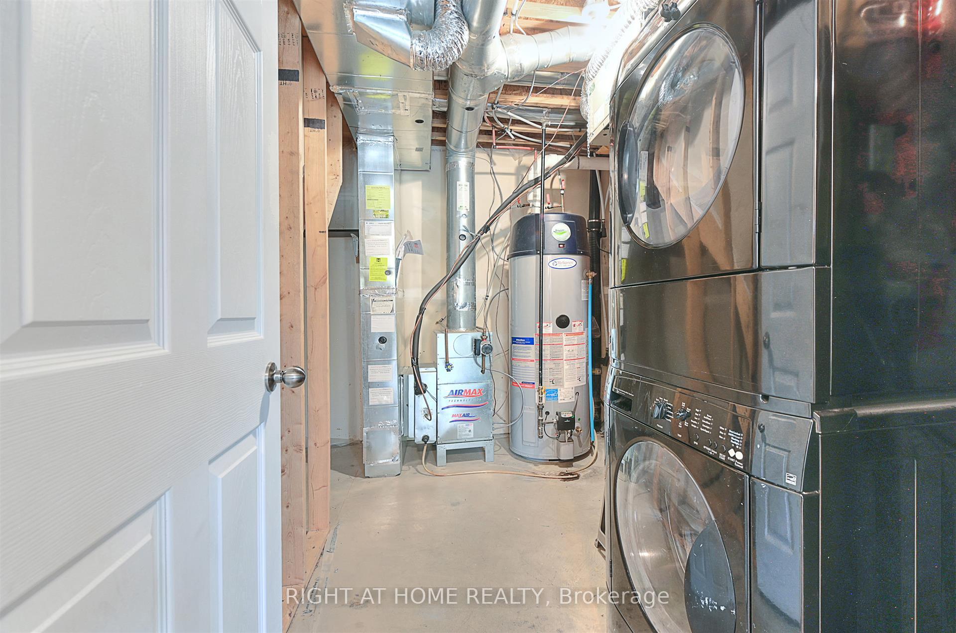 Photo 20 of Unit 34, 7 Sirente Drive, Hamilton, Crerar — HOMEH