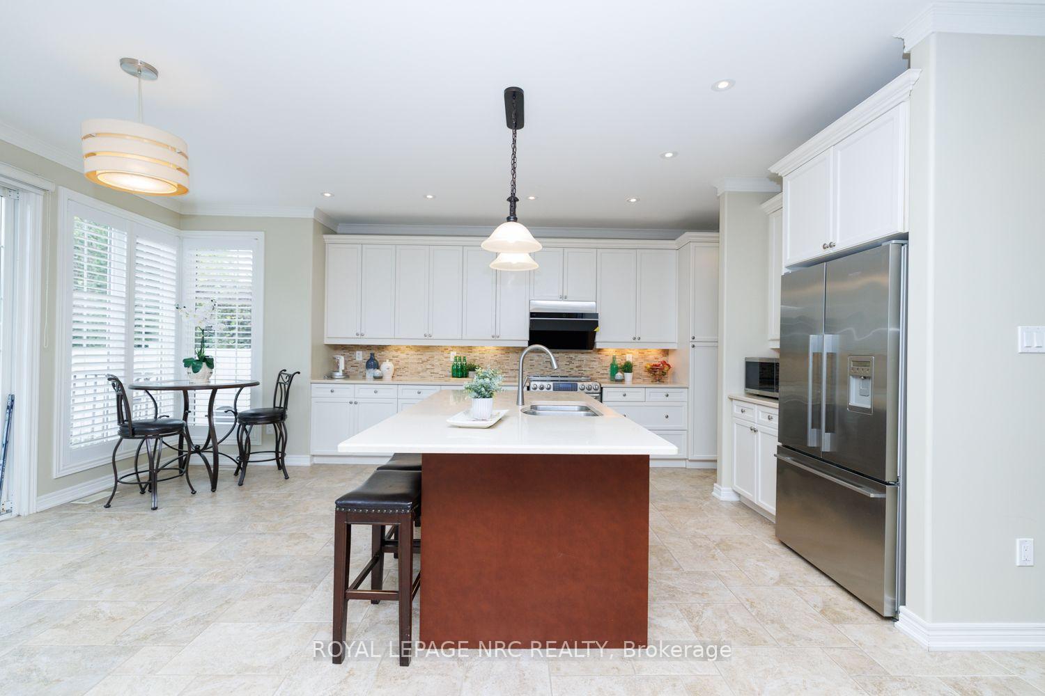 Photo 11 of 6430 St Michael Avenue, Niagara Falls, Forestview — HOMEH
