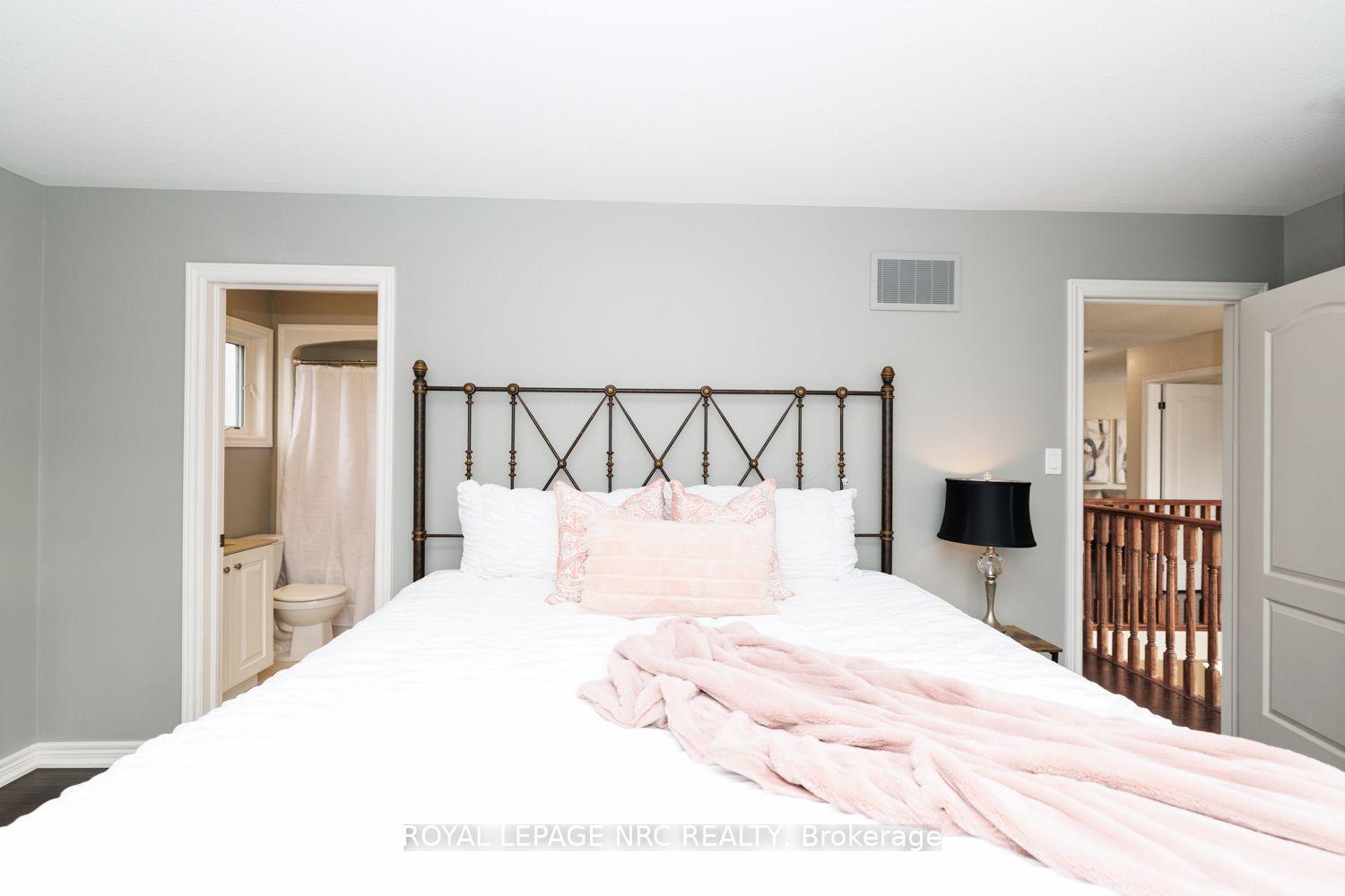 Photo 21 of 6430 St Michael Avenue, Niagara Falls, Forestview — HOMEH