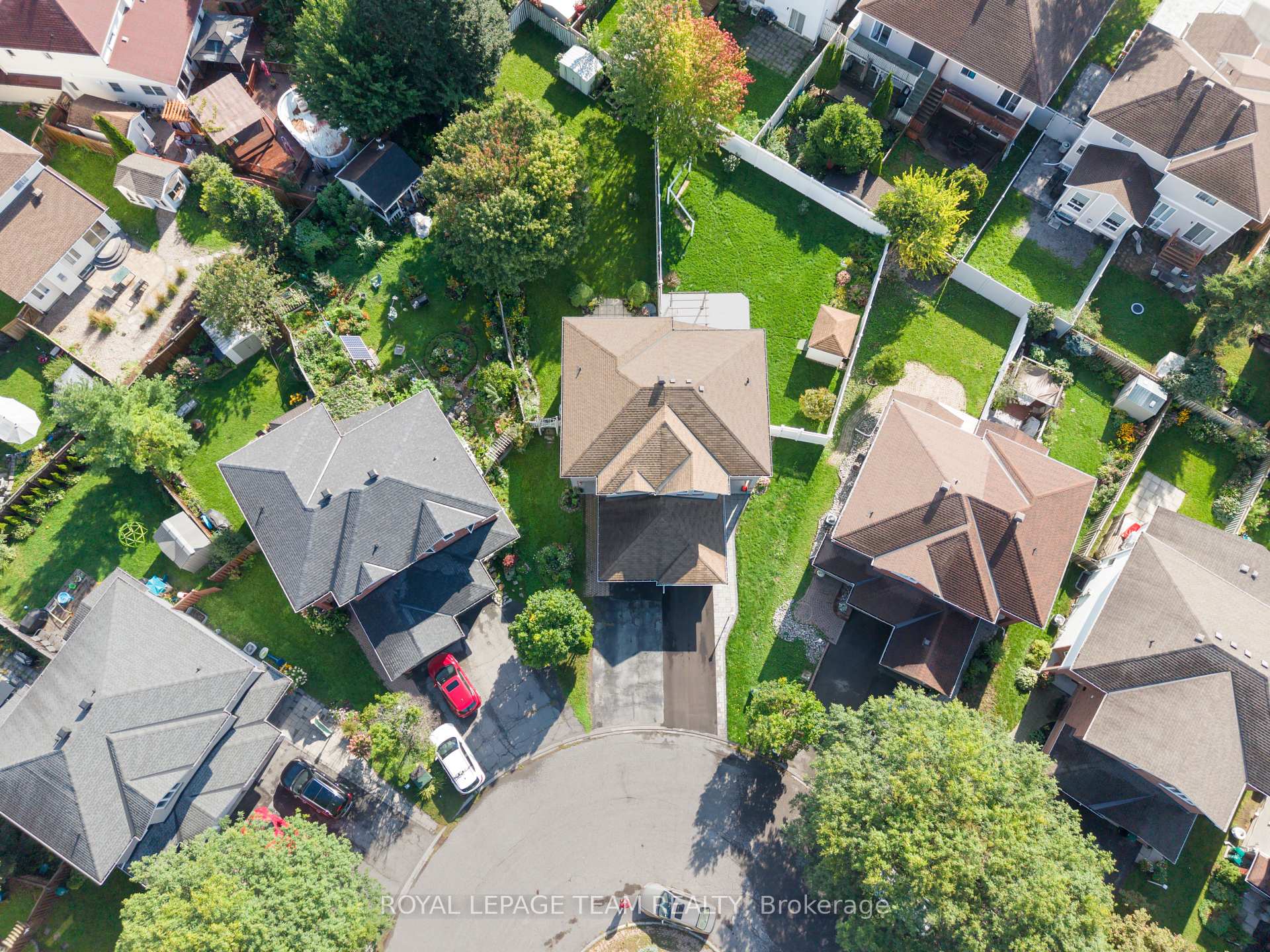 Photo 2 of 36 Saffron Court, Ottawa, Barrhaven - Longfields — HOMEH