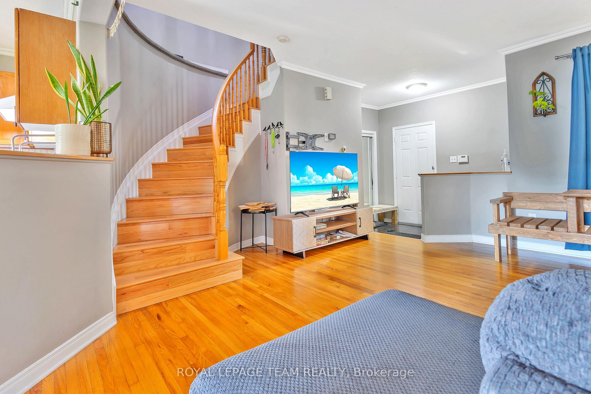 Photo 8 of 36 Saffron Court, Ottawa, Barrhaven - Longfields — HOMEH