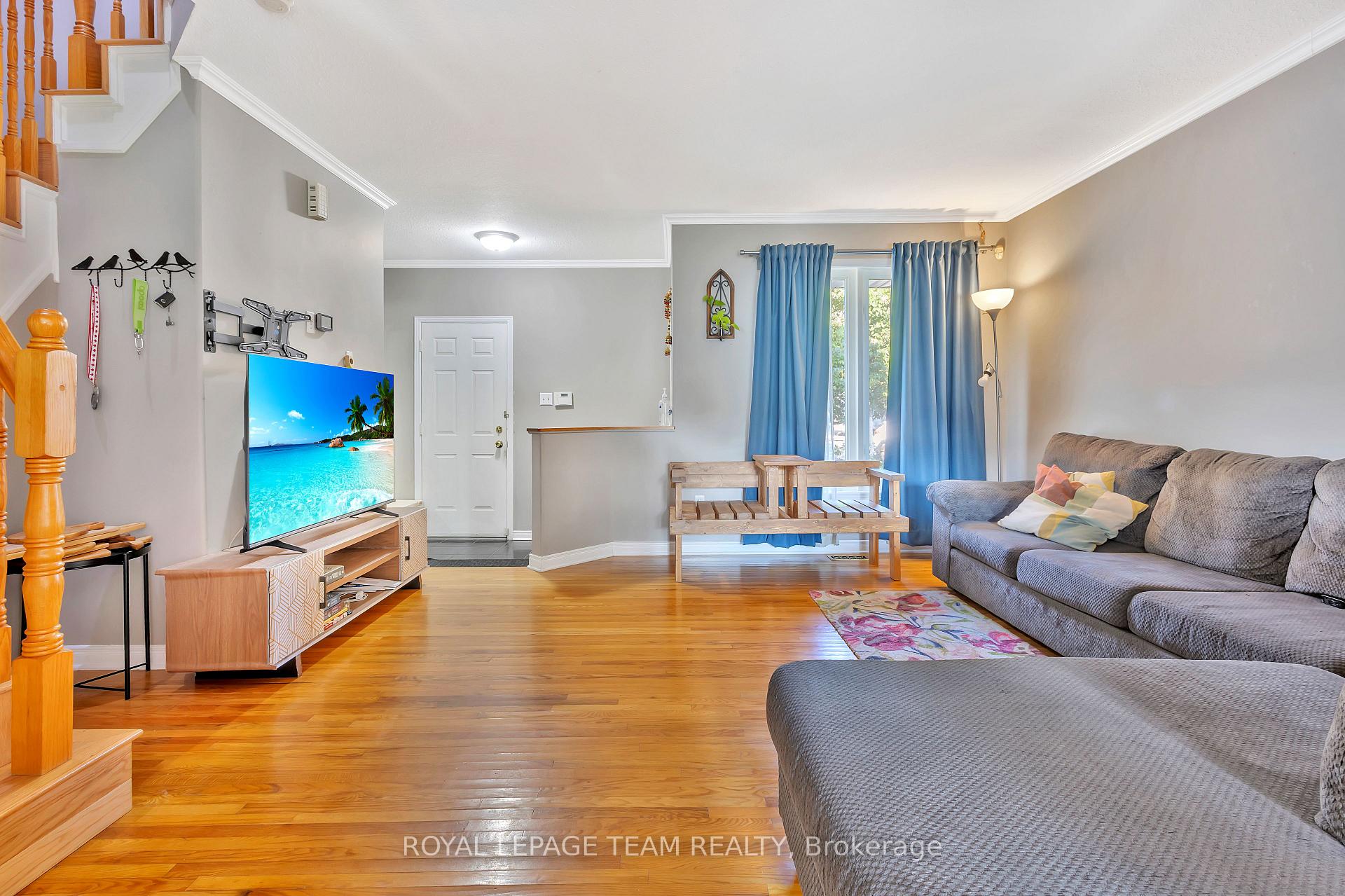 Photo 9 of 36 Saffron Court, Ottawa, Barrhaven - Longfields — HOMEH