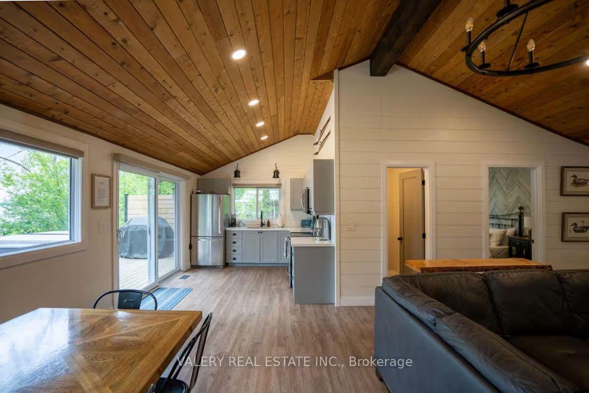 Photo 7 of 572 Mallard Circle, Selwyn — HOMEH
