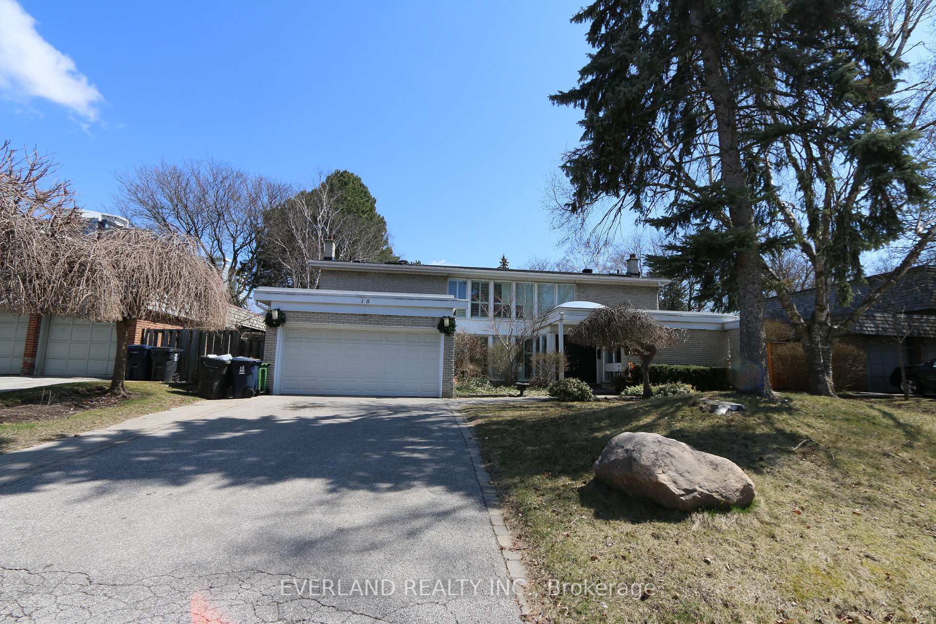 Photo of 18 Silvergrove Road