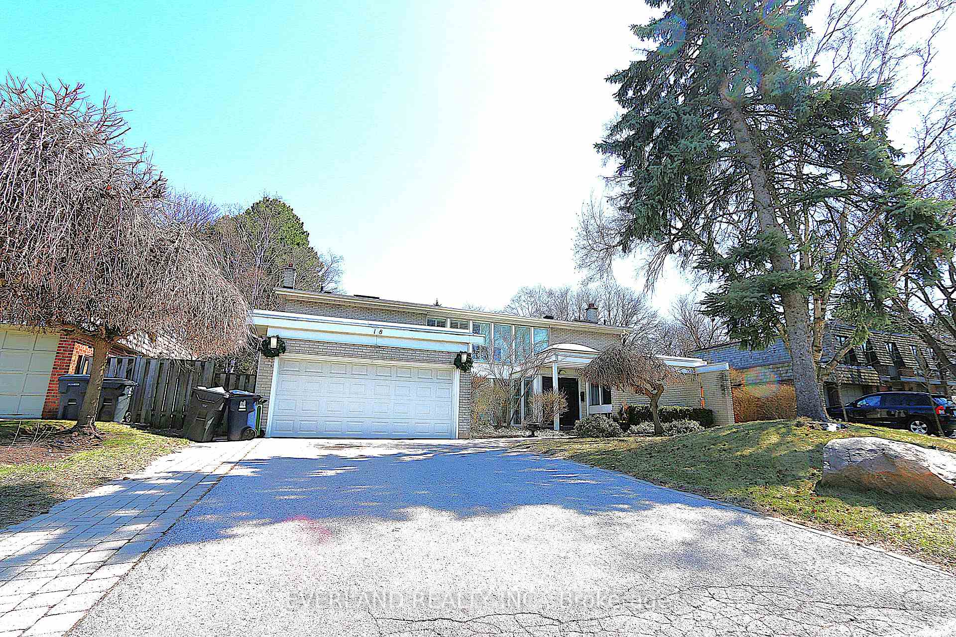Photo 15 of 18 Silvergrove Road, North York, St. Andrew-Windfields — HOMEH