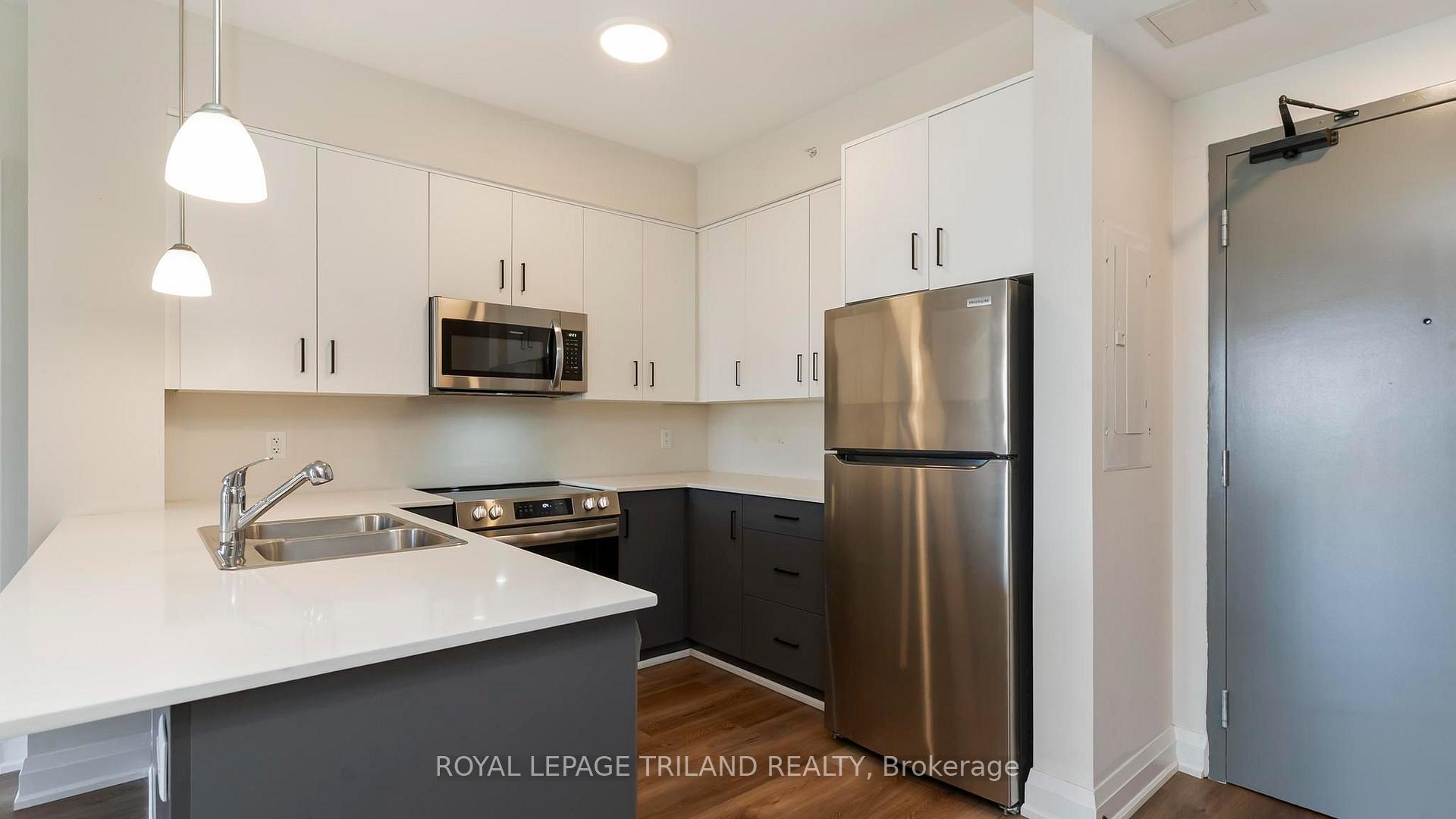 Photo 4 of Unit 314, 865 Kleinburg Drive, London, North B — HOMEH