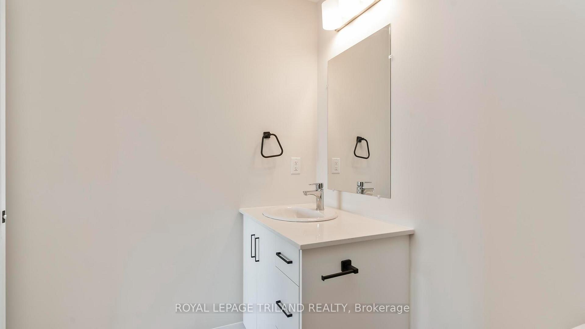 Photo 21 of Unit 101, 865 Kleinburg Drive, London, North B — HOMEH