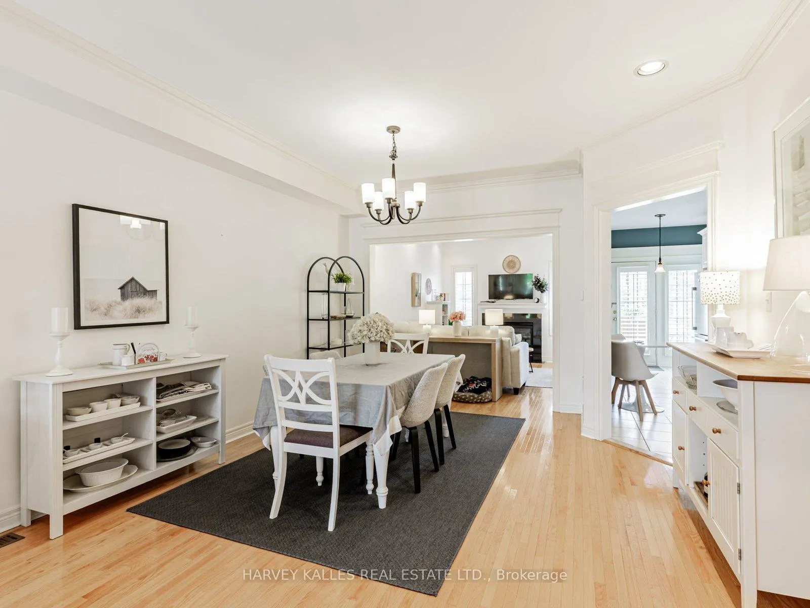 Photo 5 of 179 Kingsbridge Circle, Vaughan, Beverley Glen — HOMEH