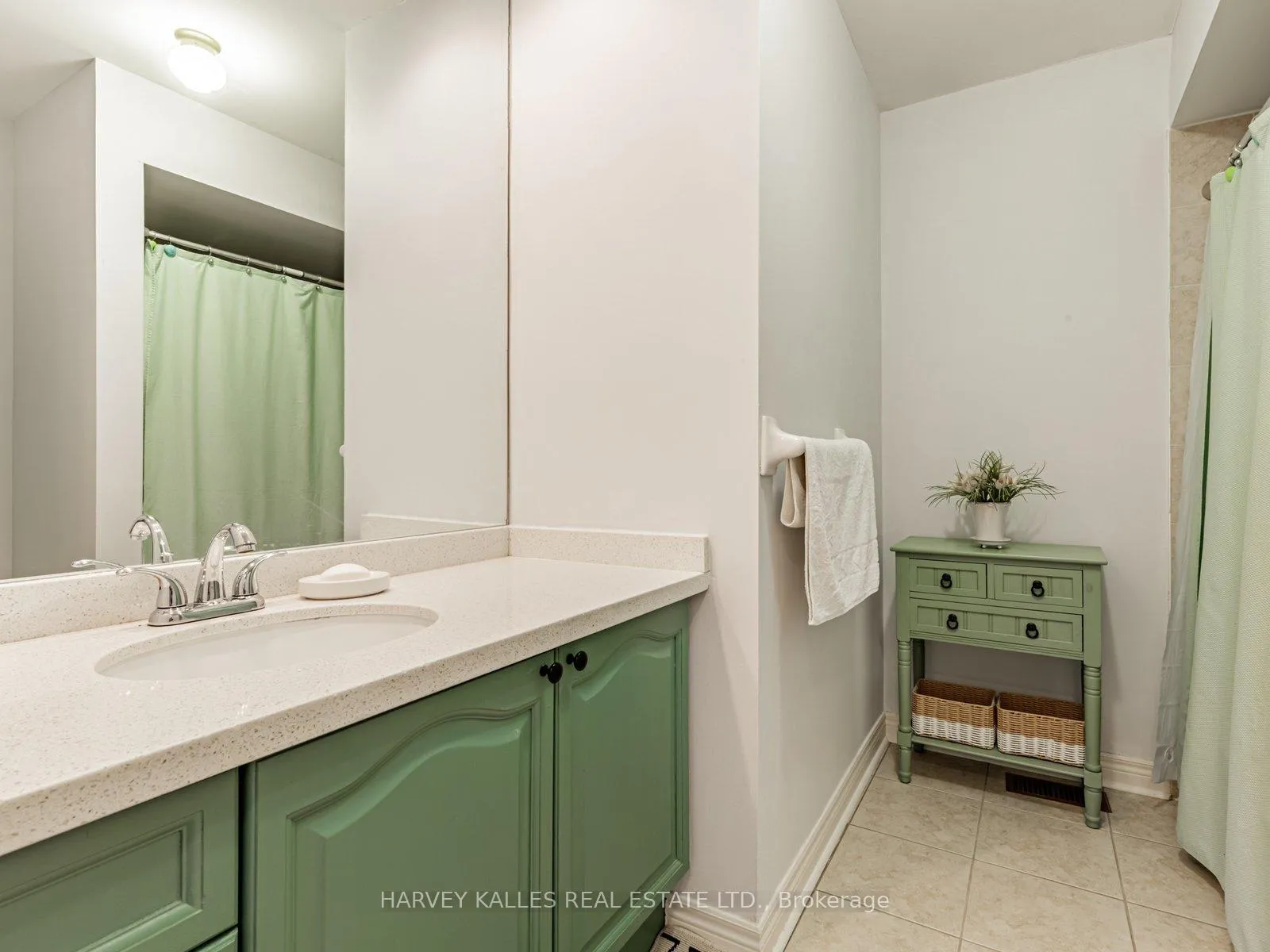 Photo 20 of 179 Kingsbridge Circle, Vaughan, Beverley Glen — HOMEH