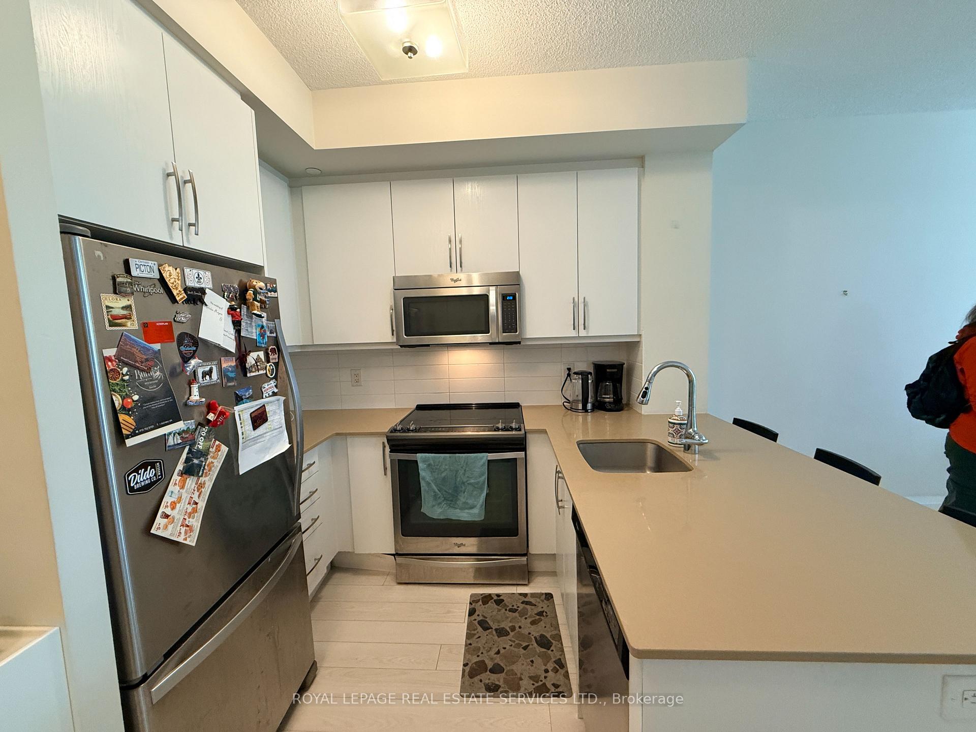 Photo 10 of Unit 223, 1 Old Mill Drive, Toronto, High Park-Swansea — HOMEH