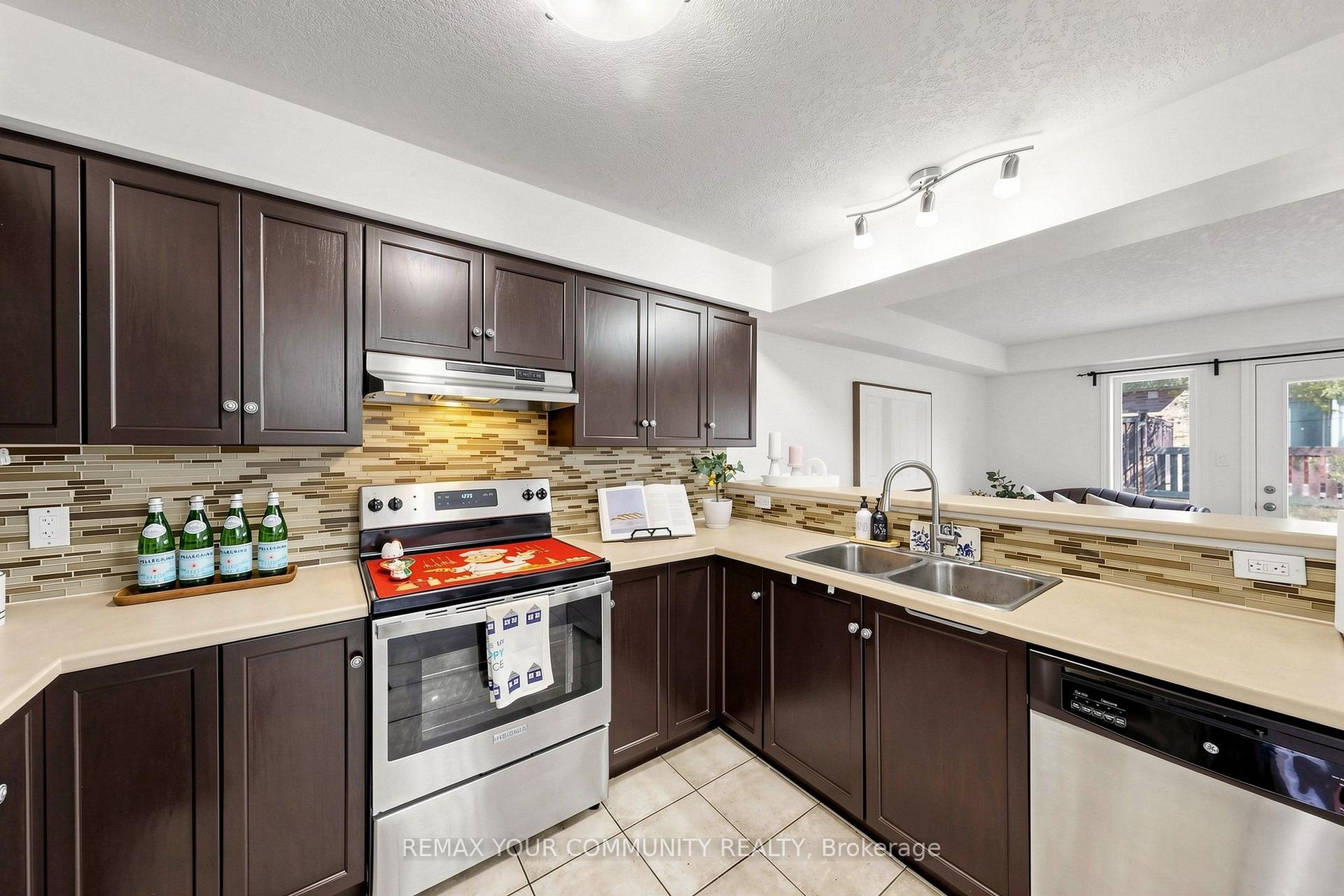 Photo 9 of Unit 50, 167 Arkell Road, Guelph, Pineridge/Westminster Woods — HOMEH
