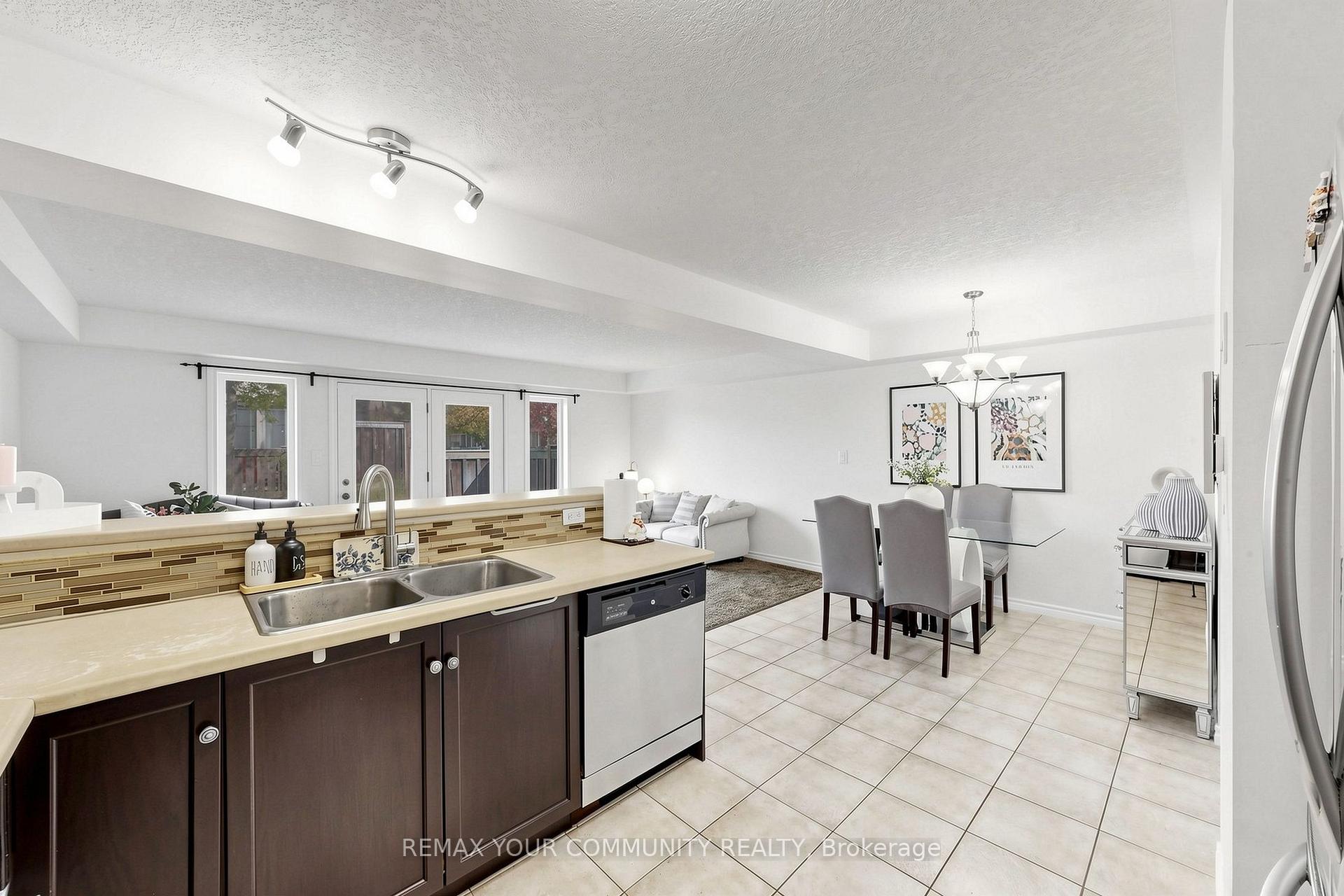 Photo 10 of Unit 50, 167 Arkell Road, Guelph, Pineridge/Westminster Woods — HOMEH