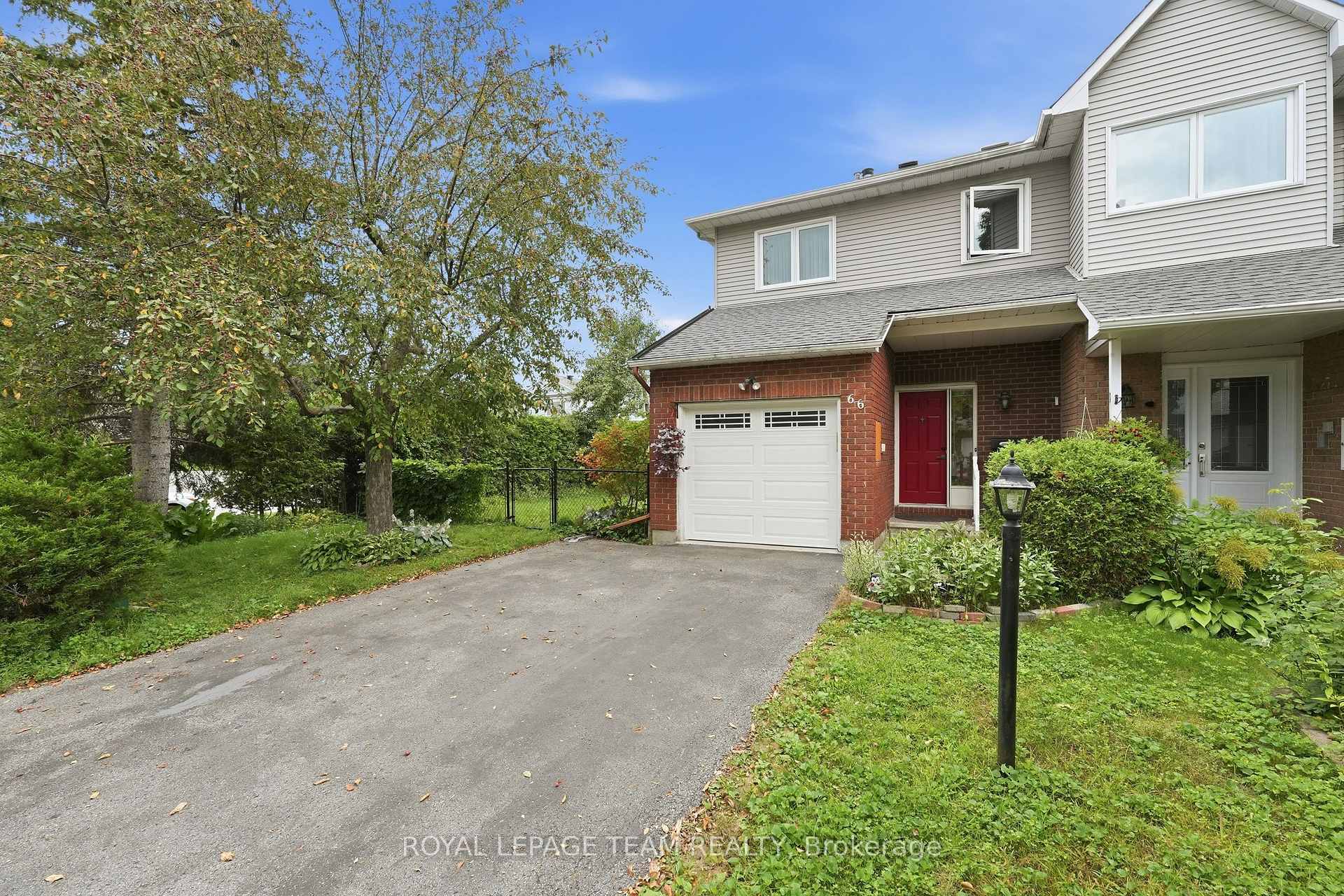 Photo 2 of 66 Armadale Crescent, Ottawa, Barrhaven - Cedargrove/Fraserdale — HOMEH